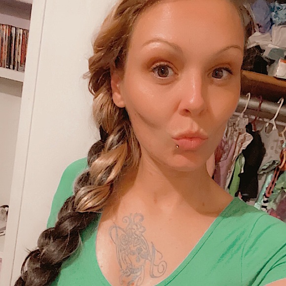 Meet your Posher, Michaela - Picture 10 of 13